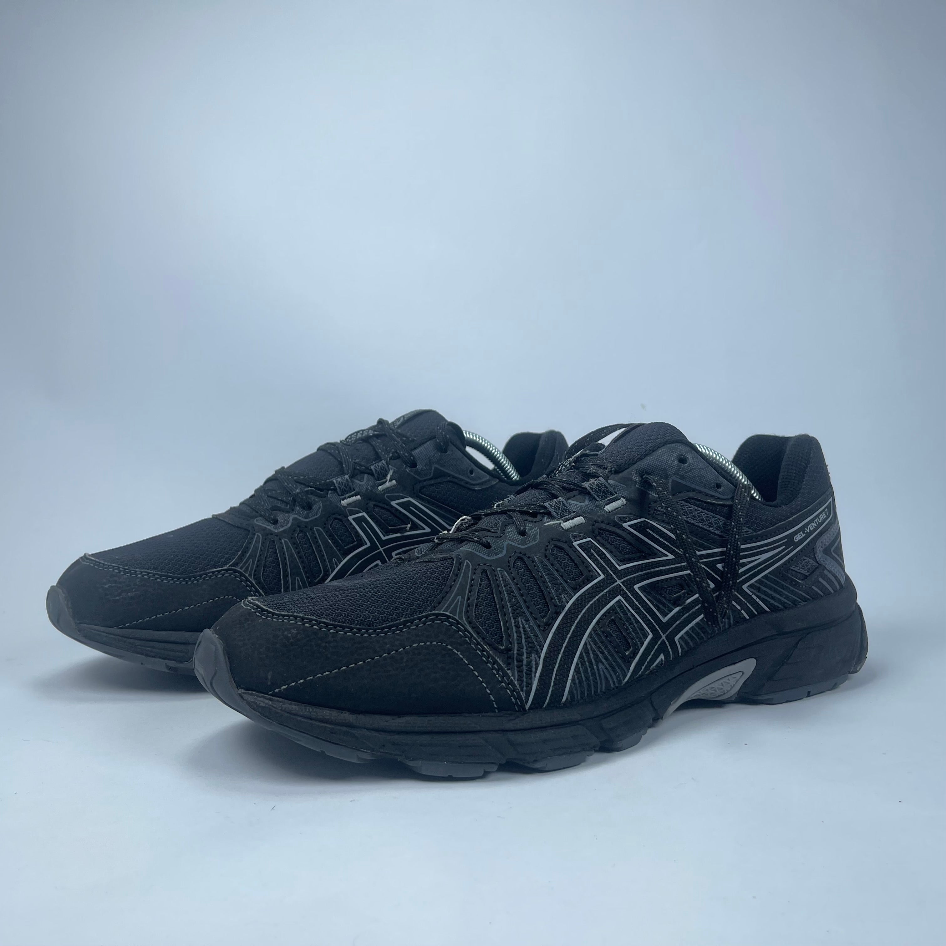 ASICS