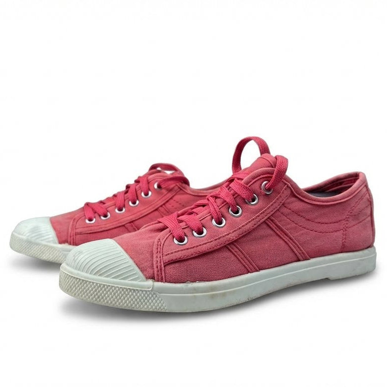SNEAKER
