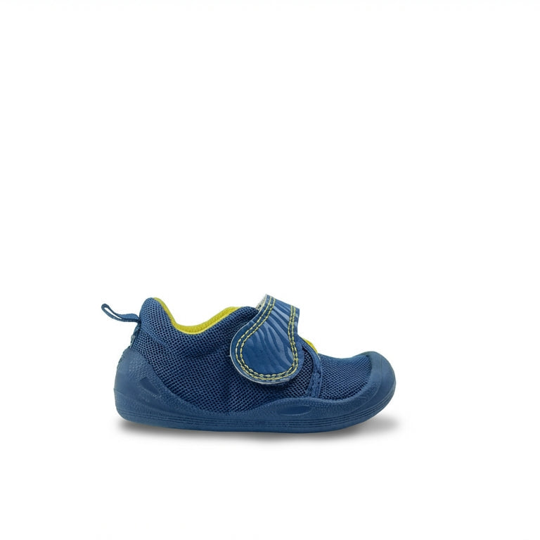 DECATHLON. .