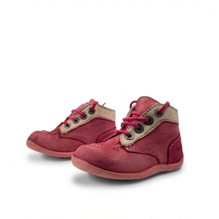 KICKERS